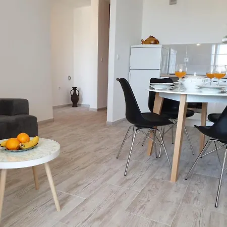 17711a * 斯普利特