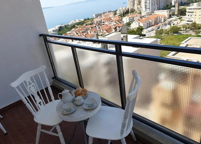 17711a * 斯普利特